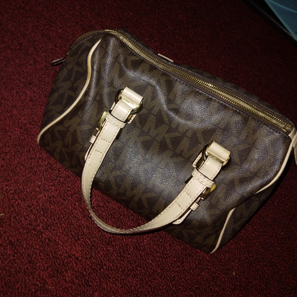 Michael Kors purse